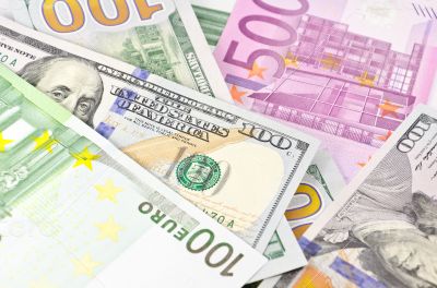 Cash money of USA and EU
