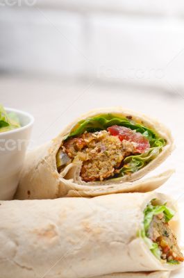 falafel pita bread roll wrap sandwich