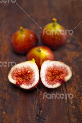 fresh figs over old wood