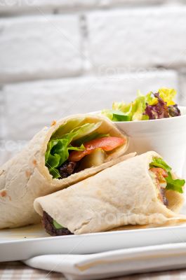 kafta shawarma chicken pita wrap roll sandwich