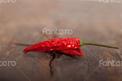 dry red chili peppers 
