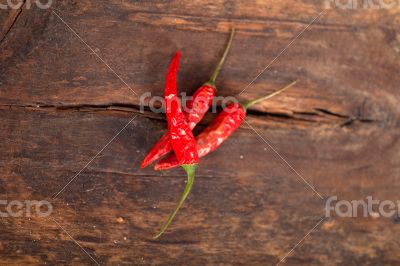 dry red chili peppers 