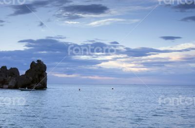 Majestic summer sunset over the sea