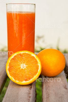 Light red oranges