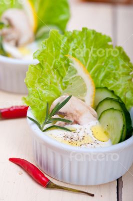 fresh garlic cheese dip salad