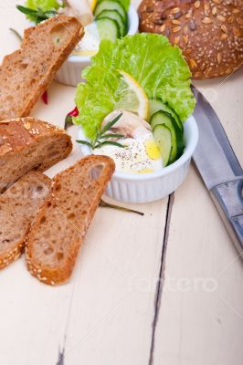 fresh garlic cheese dip salad