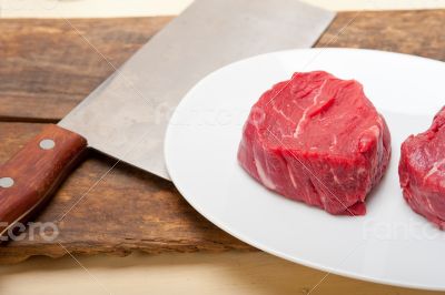 raw beef filet mignon