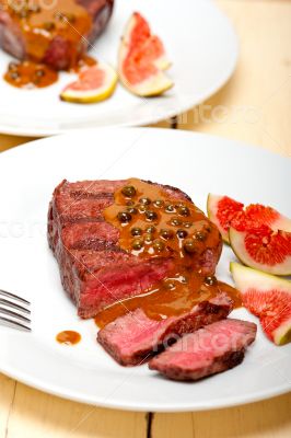 green peppercorn beef filet mignon