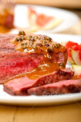 green peppercorn beef filet mignon