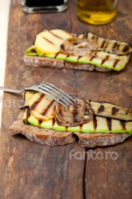 grilled vegetables on bread