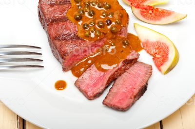 green peppercorn beef filet mignon