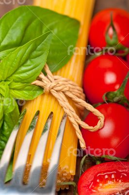 Italian spaghetti pasta tomato and basil