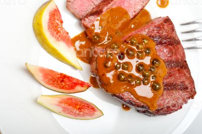 green peppercorn beef filet mignon