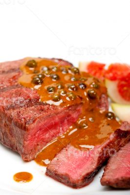 green peppercorn beef filet mignon