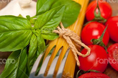 Italian spaghetti pasta tomato and basil