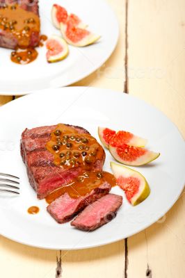 green peppercorn beef filet mignon