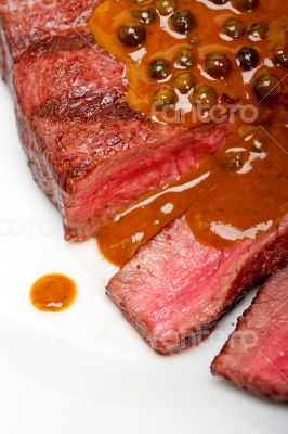 green peppercorn beef filet mignon
