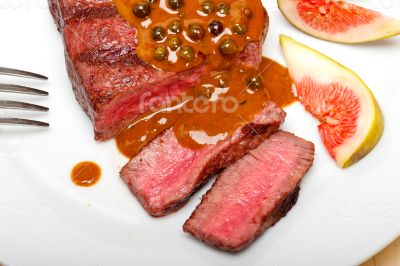 green peppercorn beef filet mignon
