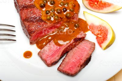 green peppercorn beef filet mignon