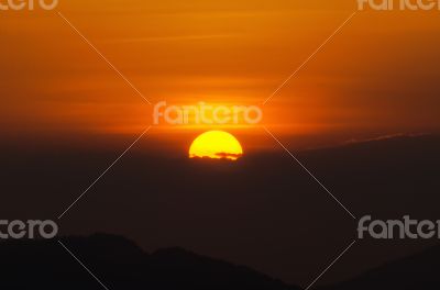 Beautiful red sun