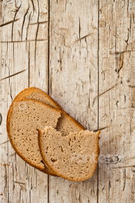 slices of rye bread 