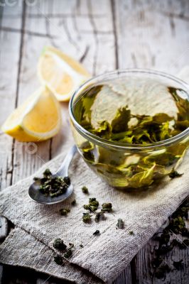cup of green tea and lemon