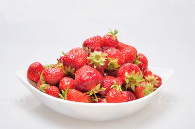 strawberries on plate