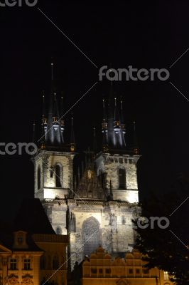 Church of our lady before Tyn at night