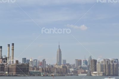Middtown Manhattan from Brooklyn
