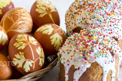Easter eggs and pie