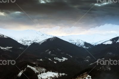 Winter evening mountain plateau landscape (Carpathian, Ukraine)