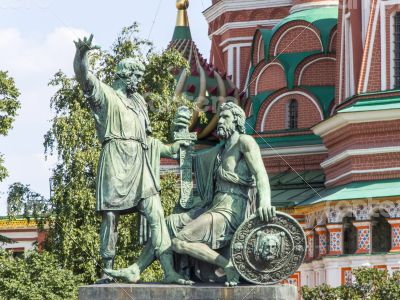 Moscow, a monument to Minin and Pozharsky 