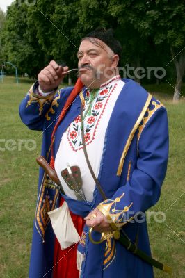 Old ukrainian Cossack this pipe