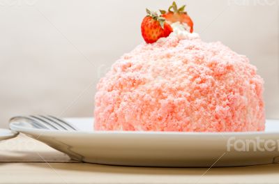 fresh strawberry and whipped cream dessert