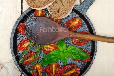 baked cherry tomatoes with basil and thyme