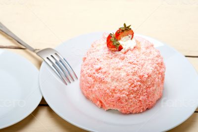 fresh strawberry and whipped cream dessert