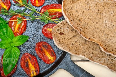 baked cherry tomatoes with basil and thyme
