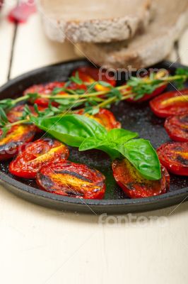 baked cherry tomatoes with basil and thyme