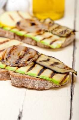 grilled vegetables on bread