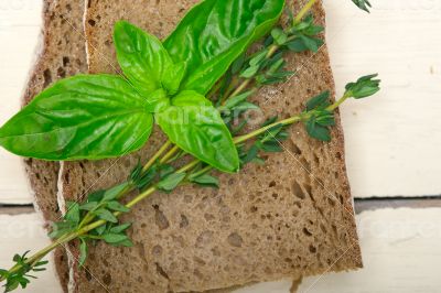bread basil and thyme