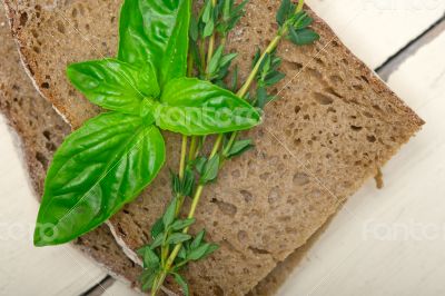 bread basil and thyme