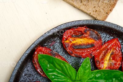 baked cherry tomatoes with basil and thyme