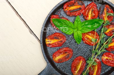 baked cherry tomatoes with basil and thyme