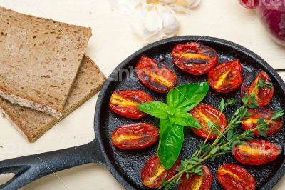 baked cherry tomatoes with basil and thyme
