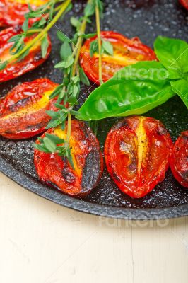 baked cherry tomatoes with basil and thyme