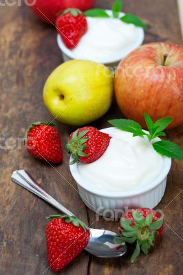 fruits and yogurt 