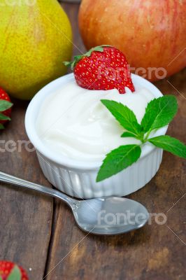 fruits and yogurt 