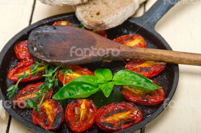 baked cherry tomatoes with basil and thyme