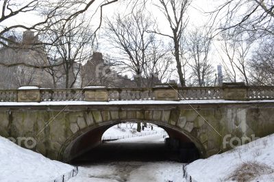 Glade Arch under the snow