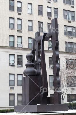 Statue in in Park av